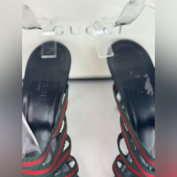 Gucci Black Red/Green Sandals with Multi-Strap Design Size 38. - Picture 7 of 15